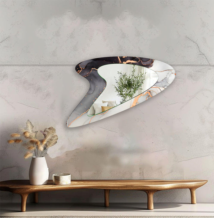 Decorative wall mirror with a minimalist frame to complement both modern and classic interiors
