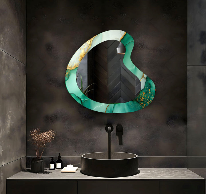 Mirror wall decor with creative frames and reflective details to elevate your home interior
