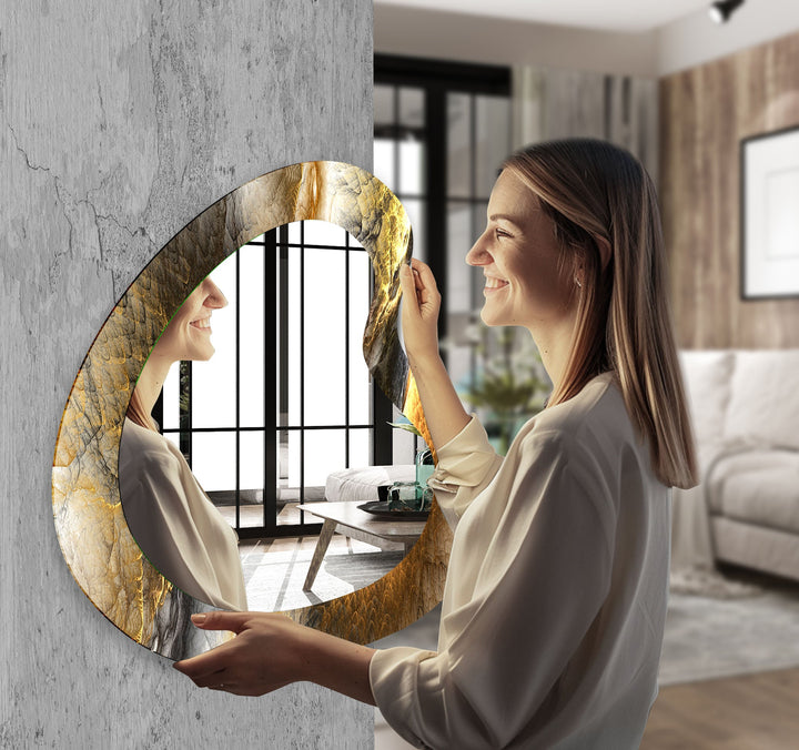 Decorative wall mirror with a minimalist frame to complement both modern and classic interiors
