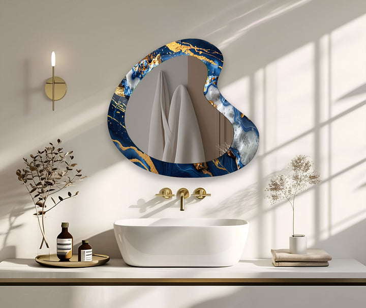 Unregelmäßiger Wandspiegel aus blauem und goldenem Marmor