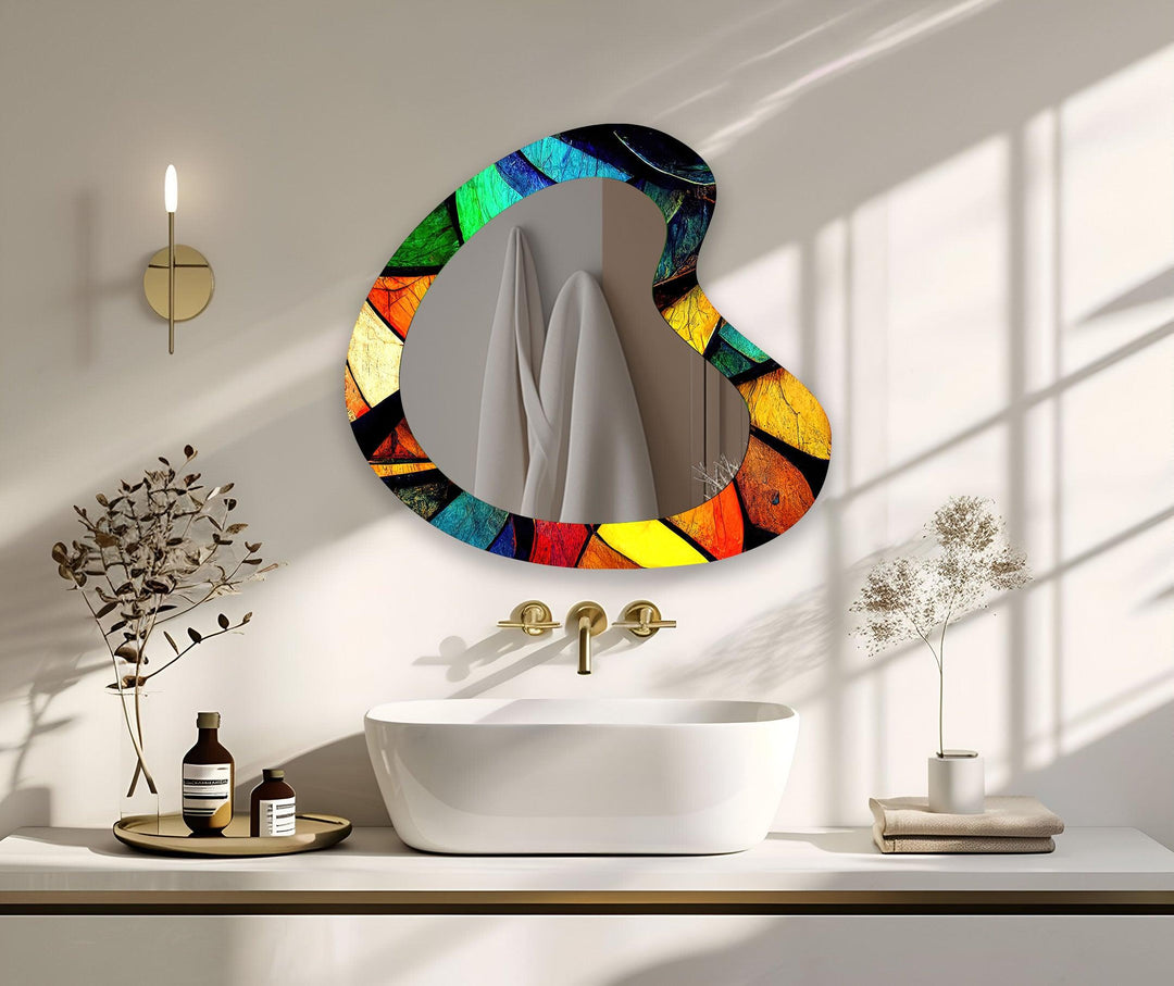 Farbenfroher moderner asymmetrischer Wandspiegel