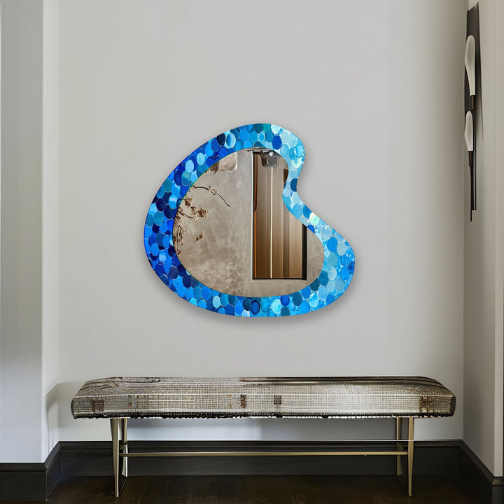 Wall mirrors featuring sleek lines and creative frames to bring modern charm to your decor
