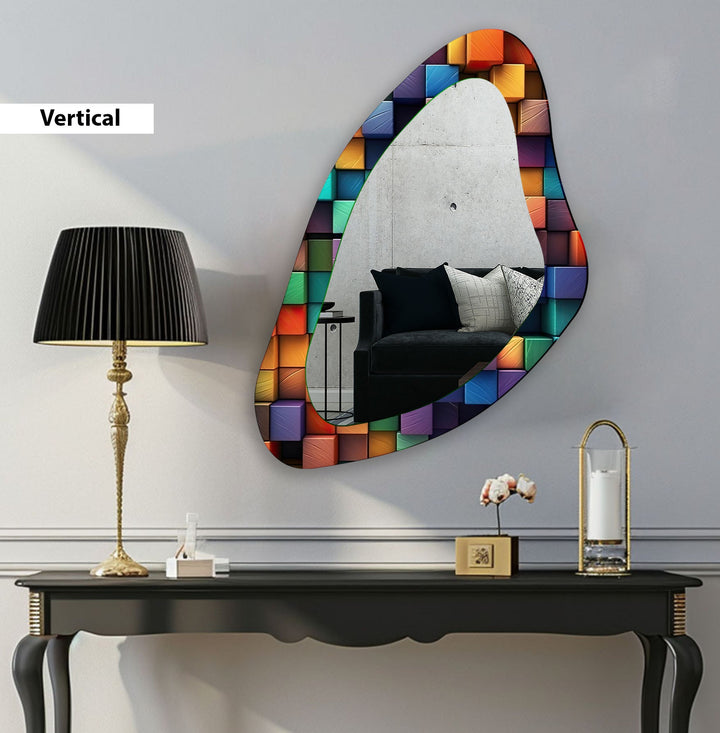 Farbenfroher, moderner, ästhetischer Wandspiegel aus Glas