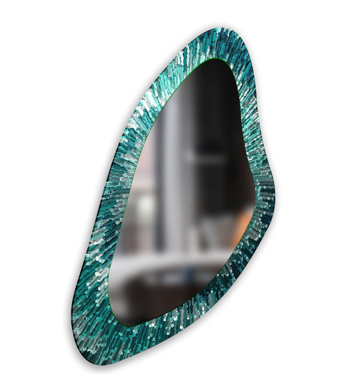 Stylish wall mirrors designed to bring light and sophistication to your living space
