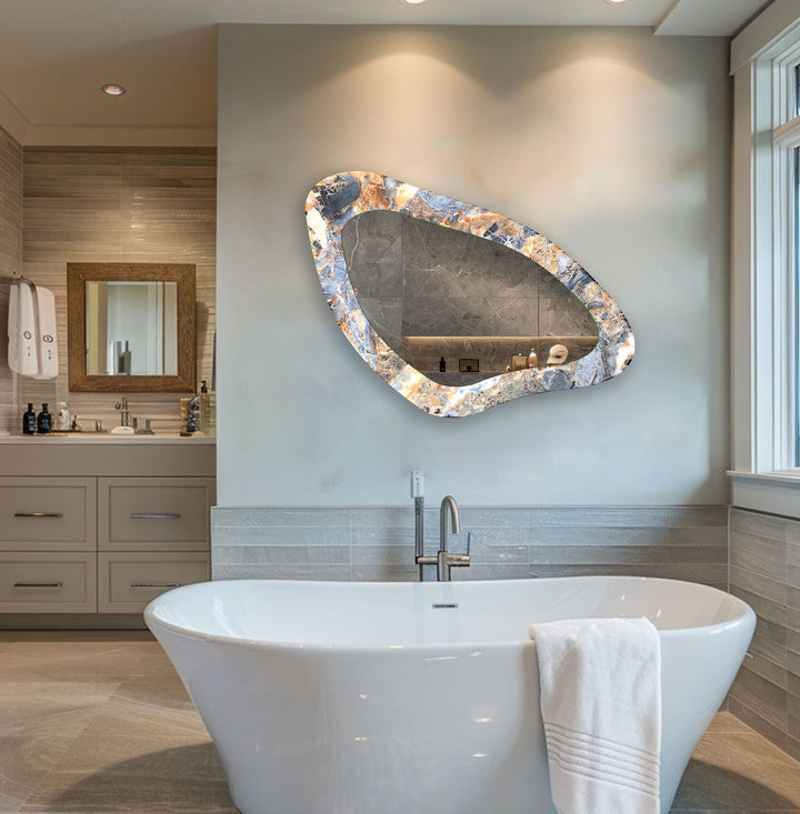 Wall mirrors combining modern aesthetics with classic elegance for timeless appeal
