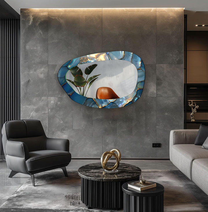 Blauer Mosaik-Marmor-Wandspiegel mit unregelmäßigem Glas