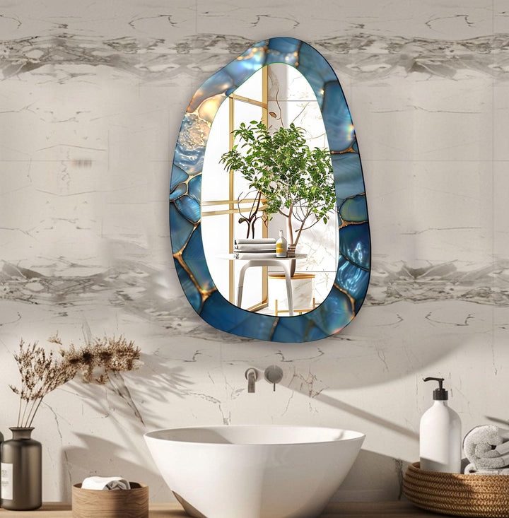 Blauer Mosaik-Marmor-Wandspiegel mit unregelmäßigem Glas