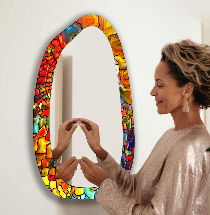 Wall mirrors combining modern aesthetics with classic elegance for timeless appeal
