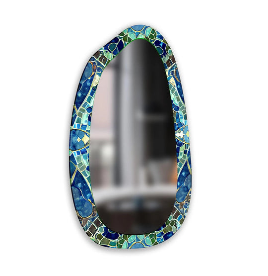 Wall mirrors combining modern aesthetics with classic elegance for timeless appeal
