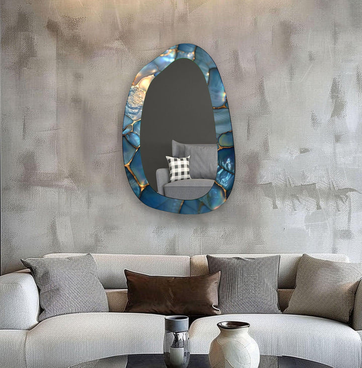 Blauer Mosaik-Marmor-Wandspiegel mit unregelmäßigem Glas