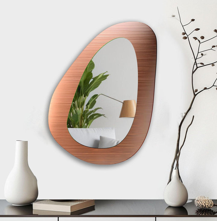 Asymmetrischer Wandspiegel aus Bronze