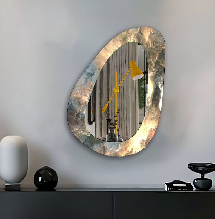 Eleganter unregelmäßiger Glaswandspiegel