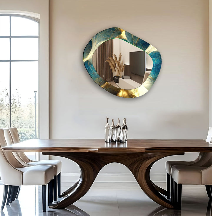 Mirror wall decor with creative frames and reflective details to elevate your home interior

