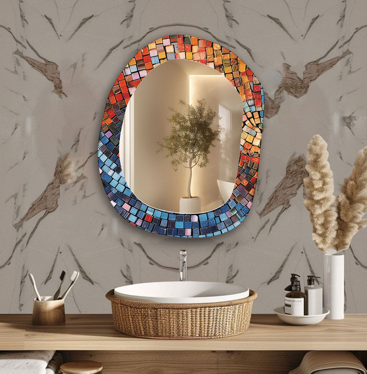 Moderner asymmetrischer Mosaik-Wandspiegel