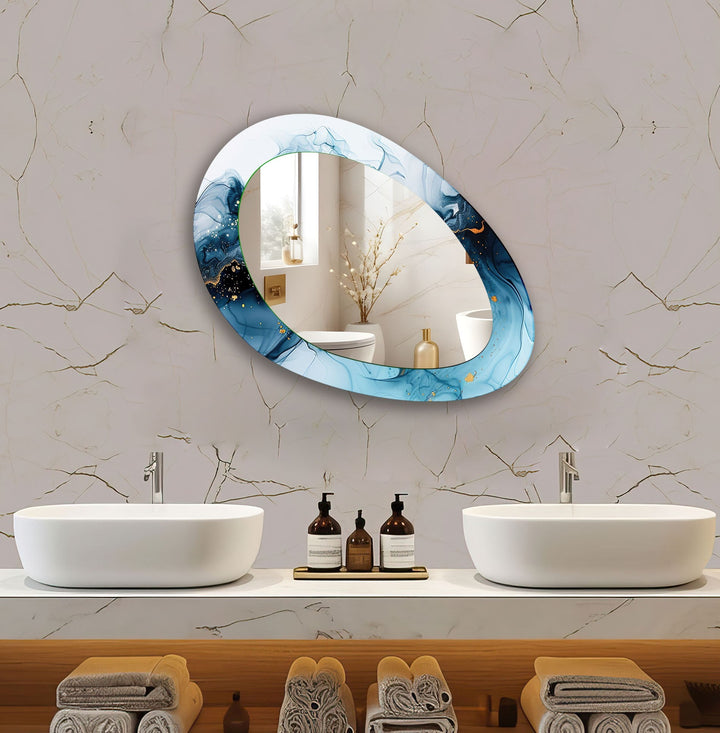 Wall mirrors combining modern aesthetics with classic elegance for timeless appeal
