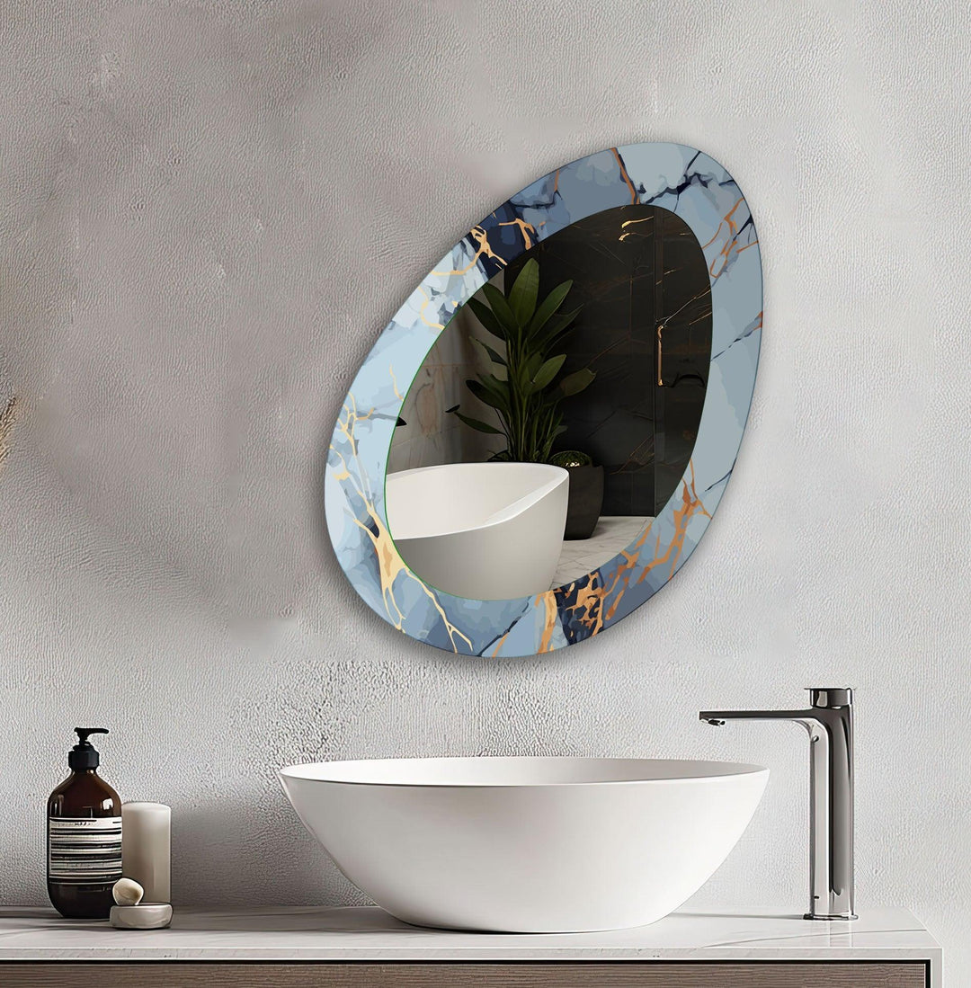 Decorative wall mirror with a minimalist frame to complement both modern and classic interiors
