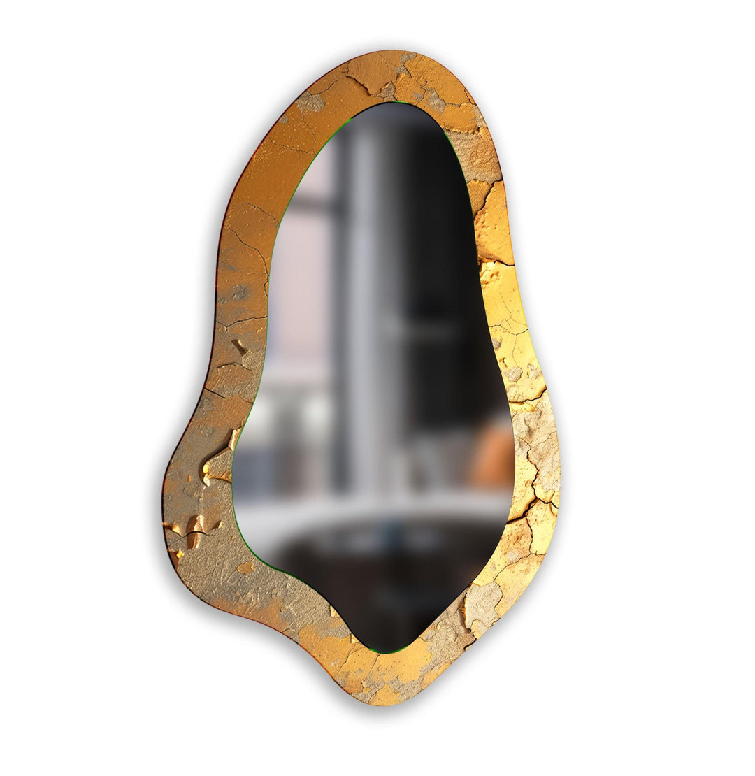 Moderner, asymmetrischer Wandspiegel in Gold