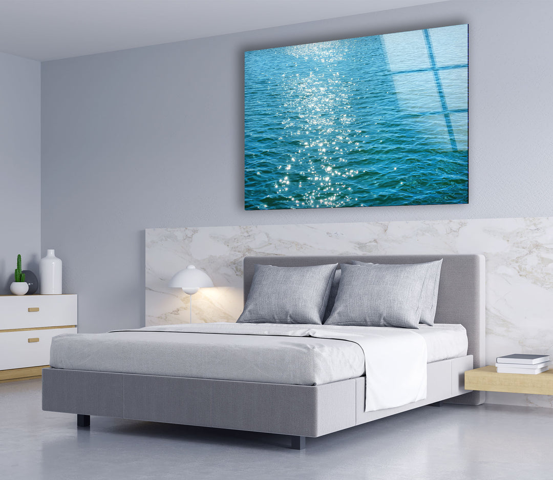 Sonnenbeschienene Meeresoberfläche Wandkunst – Minimalistischer Seeglasdruck 