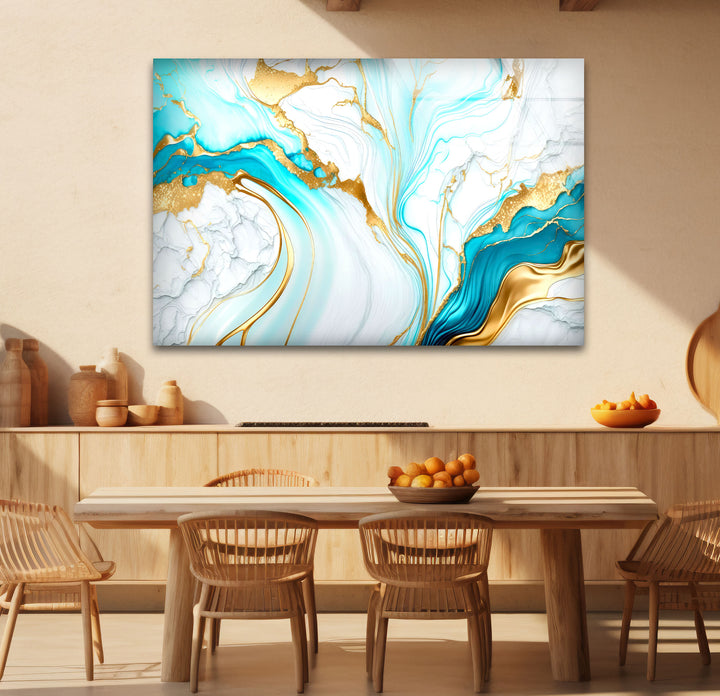 Wandkunst aus blauem und goldenem Marmor – Eleganter, fließender abstrakter Glasdruck