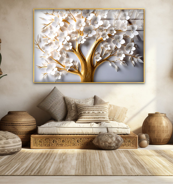 Golden Blooming Tree Wandkunst – Weißer Blumenglasdruck für elegantes Dekor