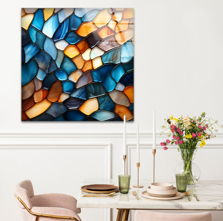 Wandbild mit Buntglasmuster – Abstrakter blauer und bernsteinfarbener Glasdruck 