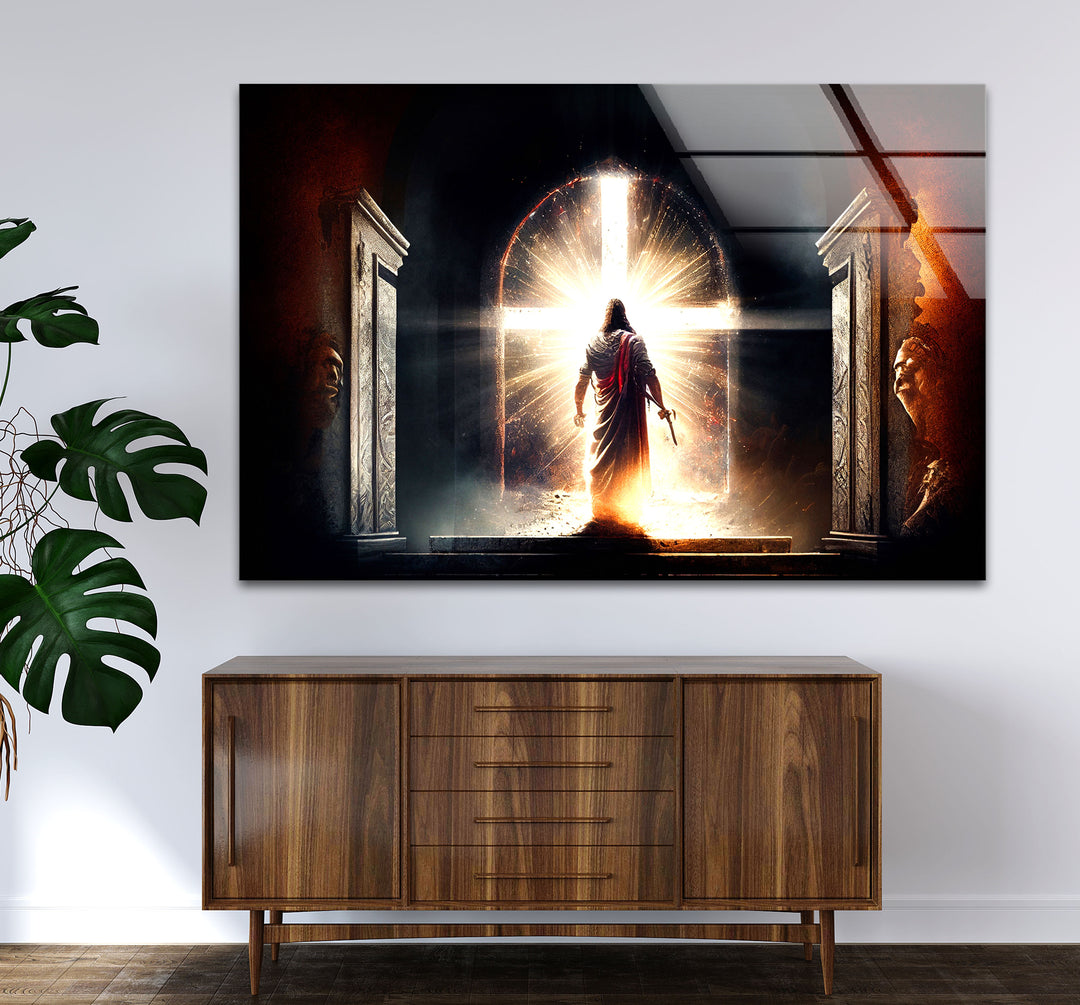Jesus steht vor dem strahlenden Kreuz – Christlicher Wandbild-Glasdruck
