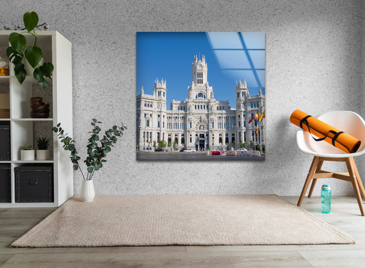 Glaswandkunst im Palacio de Cibeles – Madrids architektonisches Meisterwerk