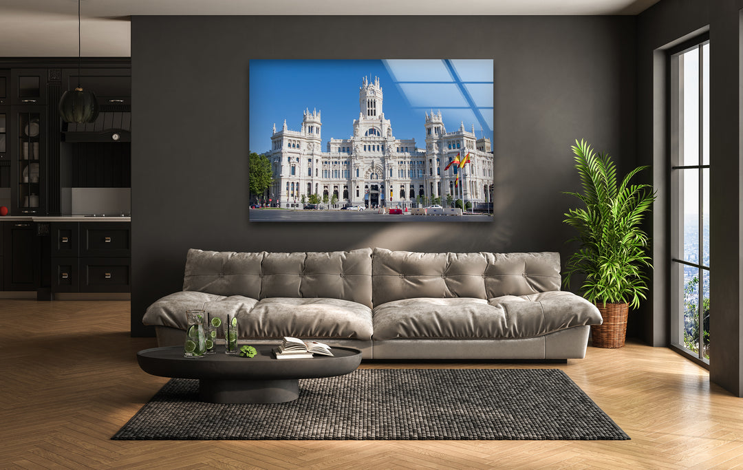 Glaswandkunst im Palacio de Cibeles – Madrids architektonisches Meisterwerk