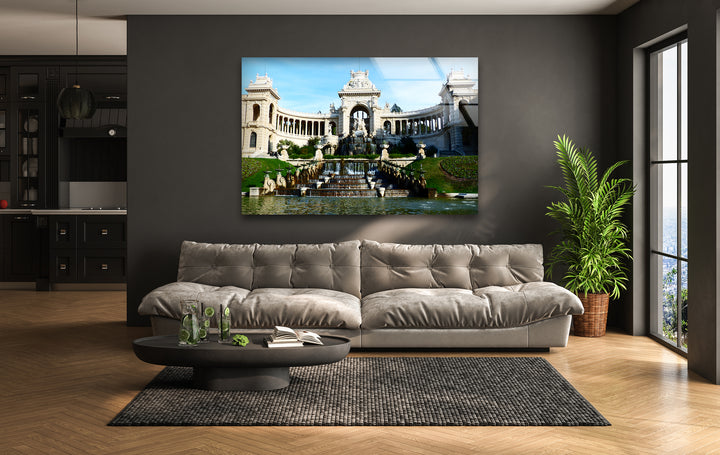 Glaswandkunst im Palais des Festivals – Majestätischer Brunnen und Architektur