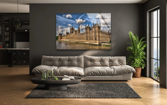 Houses of parliament, the central subject of this glass wall artwork, showcases the iconic London landmark with its architectural magnificence on a sleek glass print.