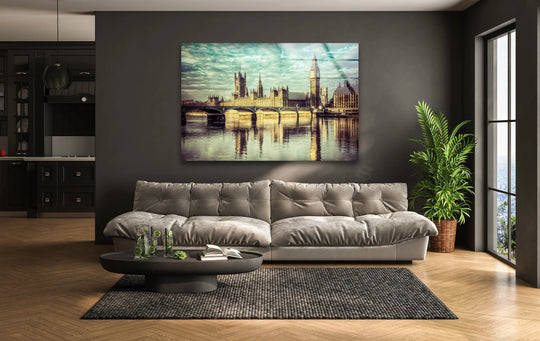 Dramatic color contrast highlights the Houses of Parliament glass wall art, accentuating the iconic landmark's reflection with best glass art techniques.