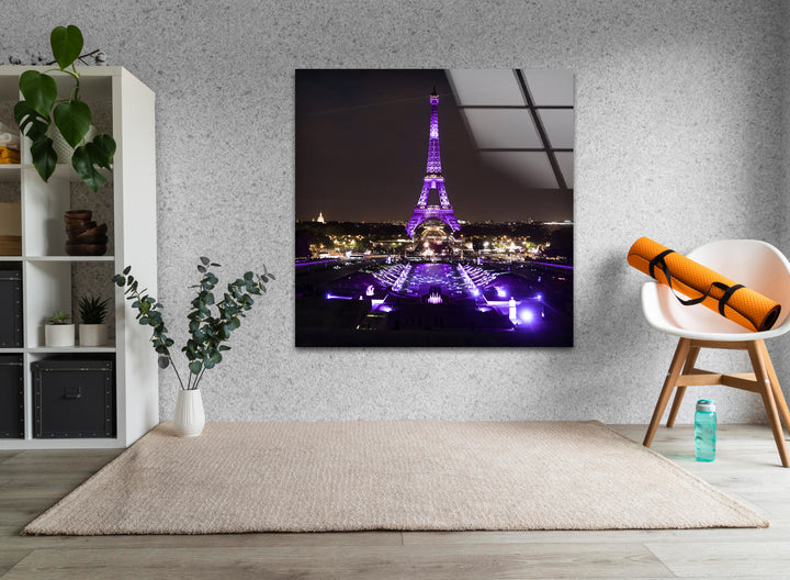 Glaswandkunst Eiffelturm – Beleuchtetes Wahrzeichen von Paris bei Nacht