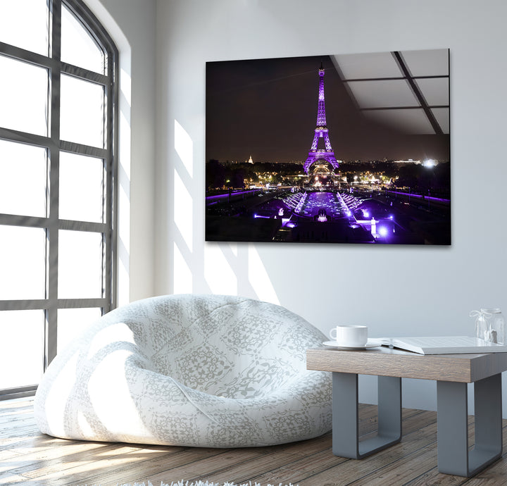 Glaswandkunst Eiffelturm – Beleuchtetes Wahrzeichen von Paris bei Nacht