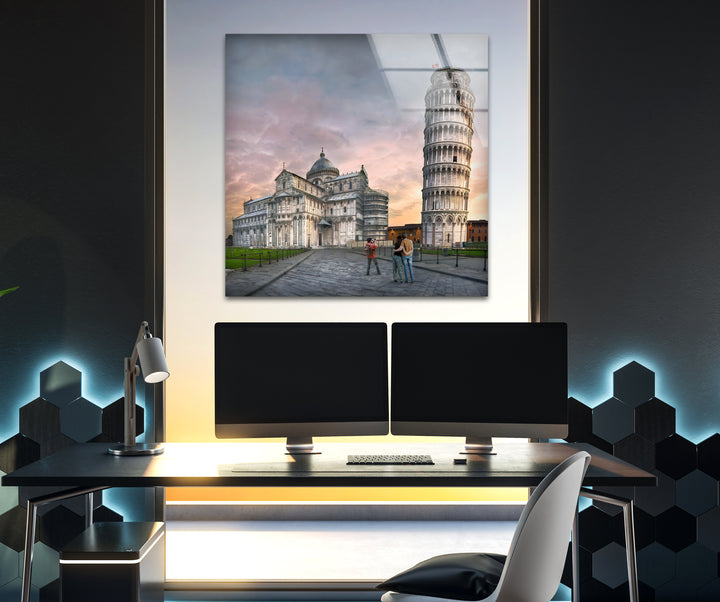 Schiefer Turm von Pisa, Glaswandkunst – Kultiges italienisches Wahrzeichen bei Sonnenuntergang