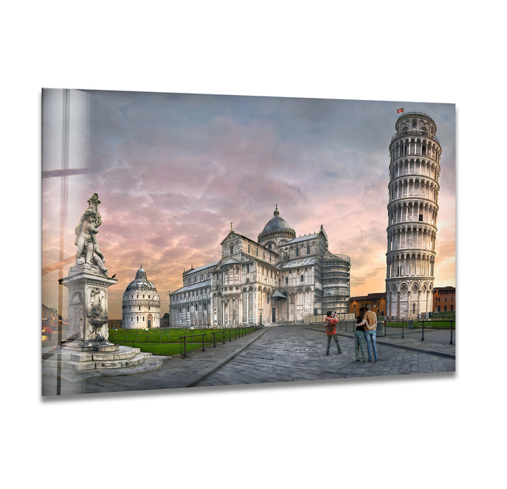 Schiefer Turm von Pisa, Glaswandkunst – Kultiges italienisches Wahrzeichen bei Sonnenuntergang