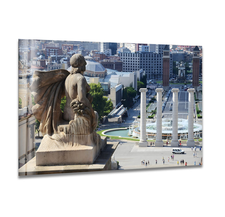 Glaswandkunst am Cibeles-Brunnen – Majestätischer Blick von oben auf Madrids Wahrzeichen