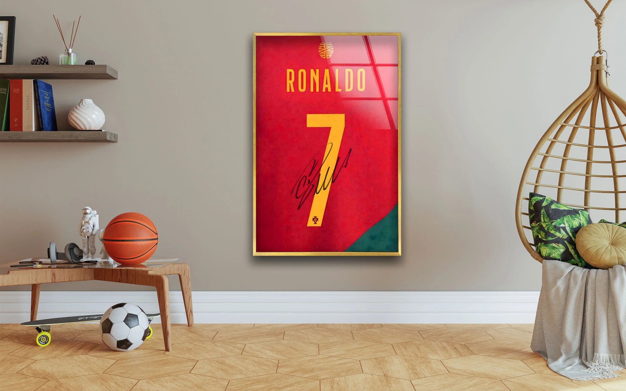 Cristiano Ronaldo Number 7 Glass Wall Art – Football Icon Decor