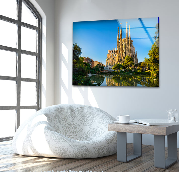 Sagrada Familia Glaswandkunst – Atemberaubender Blick auf Barcelonas berühmte Kathedrale