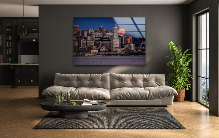 Seattle Skyline Glaswandkunst – Majestätisches Stadtbild mit aufgehendem Mond