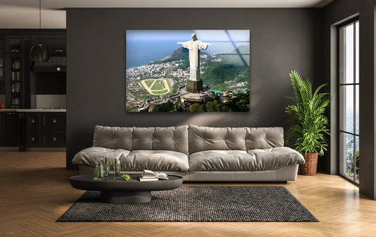 In the stillness of the room, the Christ the Redeemer best glass art presents a silent, majestic Rio landmark scene with a panoramic view.