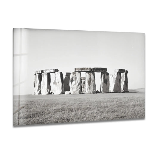 Layered art from glass showcases the ancient Stonehenge in black and white, emphasizing depth through the grassy foreground and monumental stones receding into the horizon.