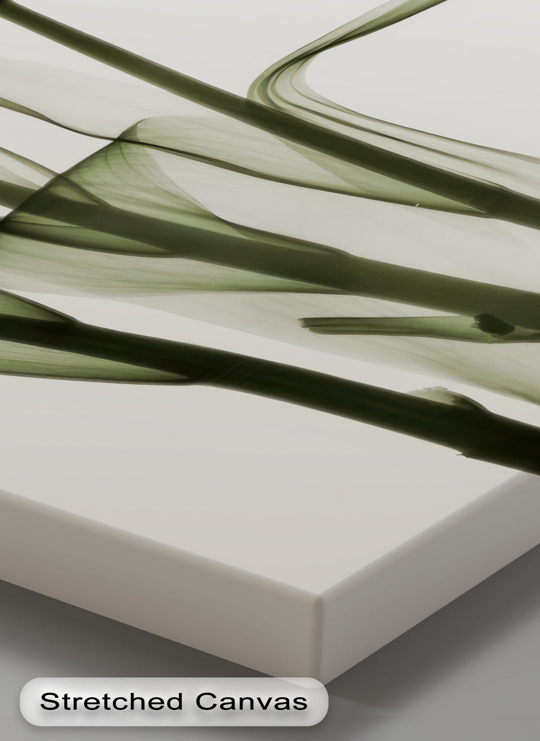 Winterliche Ruhe – Japanische Frau im blauen Kimono, Leinwanddruck | Gerahmtes Kunstwerk