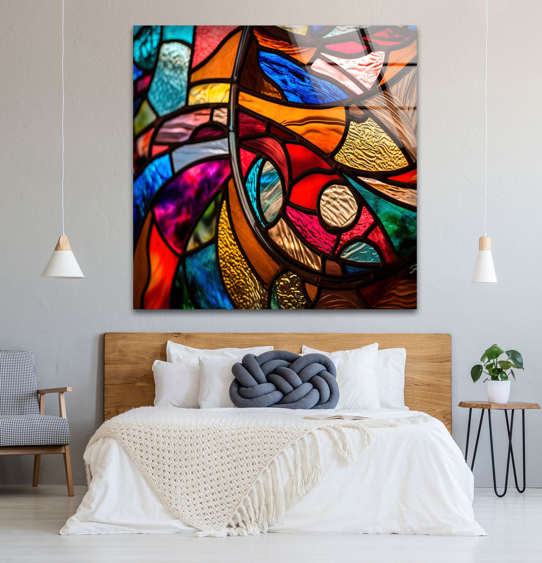 Abstrakte Wanddekoration aus Buntglas – Lebendiges, mehrfarbiges, modernes Fensterdesign 