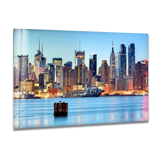 City Prints showcasing the New York City skyline glassy and horizontal and iconic Manhattan skyline plus waterfront view and stunning decor