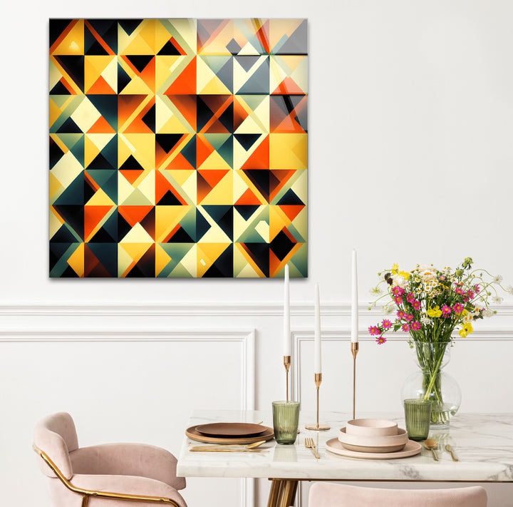 Geometrische Wandkunst aus Bernsteinglas – Auffälliges Retro-Dreiecksmuster-Dekor 