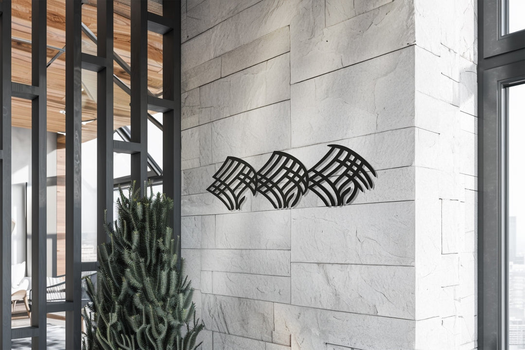 Geometric Flow Metal Wall Art – Modern Abstract Wave Design