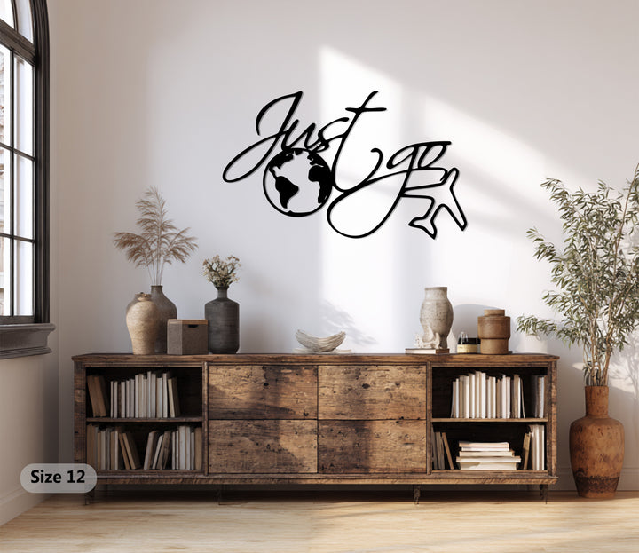 Wanderlust metal wall decoration