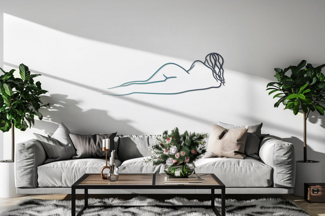 Reclining Grace – Minimalist Female Silhouette Metal Wall Art