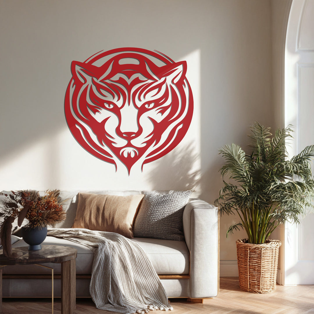 Bold wildlife-inspired black metal wall art decoration