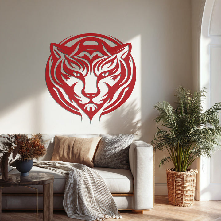 Bold wildlife-inspired black metal wall art decoration